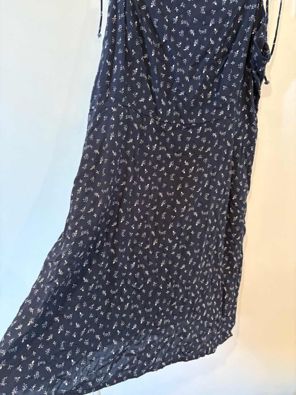 Old Navy Navy Floral Tie-Shoulder Mini Dress - Picture 2 of 8